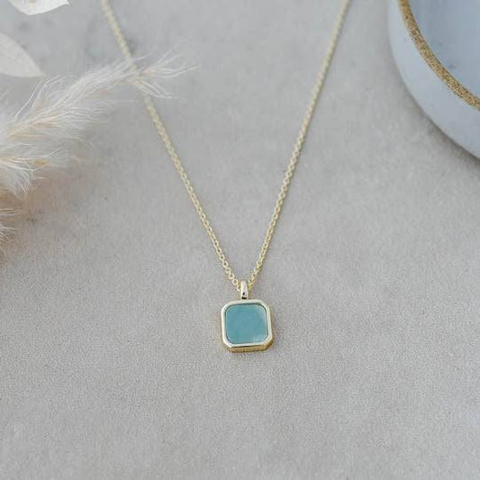 RECTANGULAR BLUE GOLDEN PENDANT